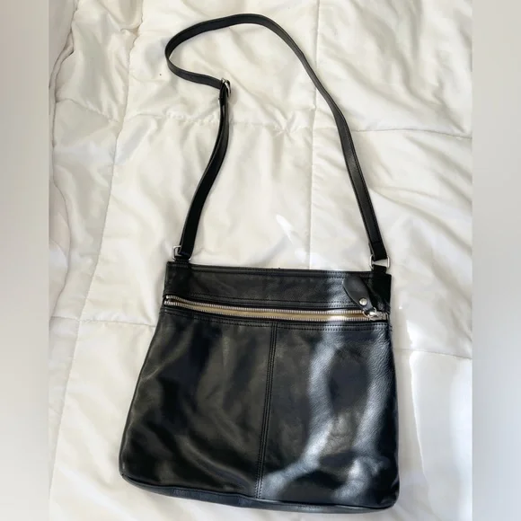 Margot Crossbody Bag - Picture 4 of 12